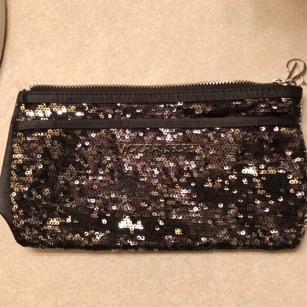 Victoria’s Secret glam clutch